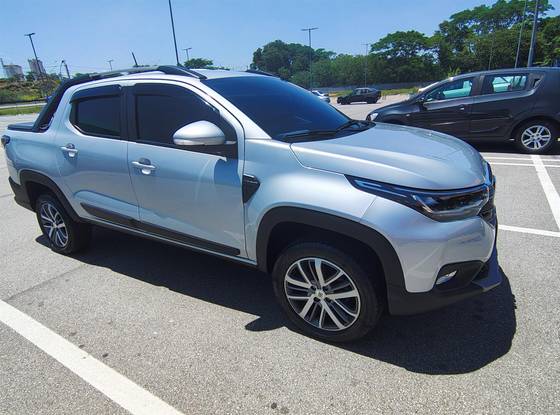 FIAT STRADA 1.3 FIREFLY FLEX VOLCANO CD MANUAL FIAT STRADA 1.3 FIREFLY FLEX VOLCANO CD MANUAL